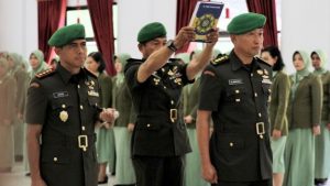 Karena Unggahan Istri di Medsos, Tiga Anggota TNI Dicopot Jabatannya
